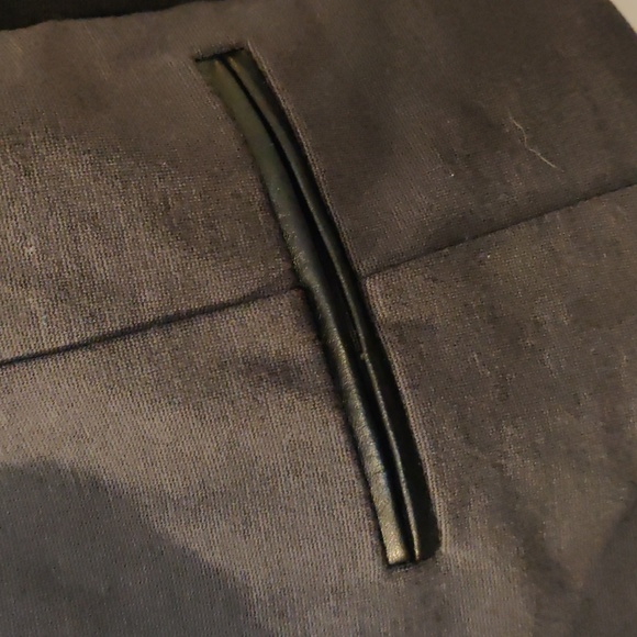 Grey Cropped Blazer - Picture 3 of 3